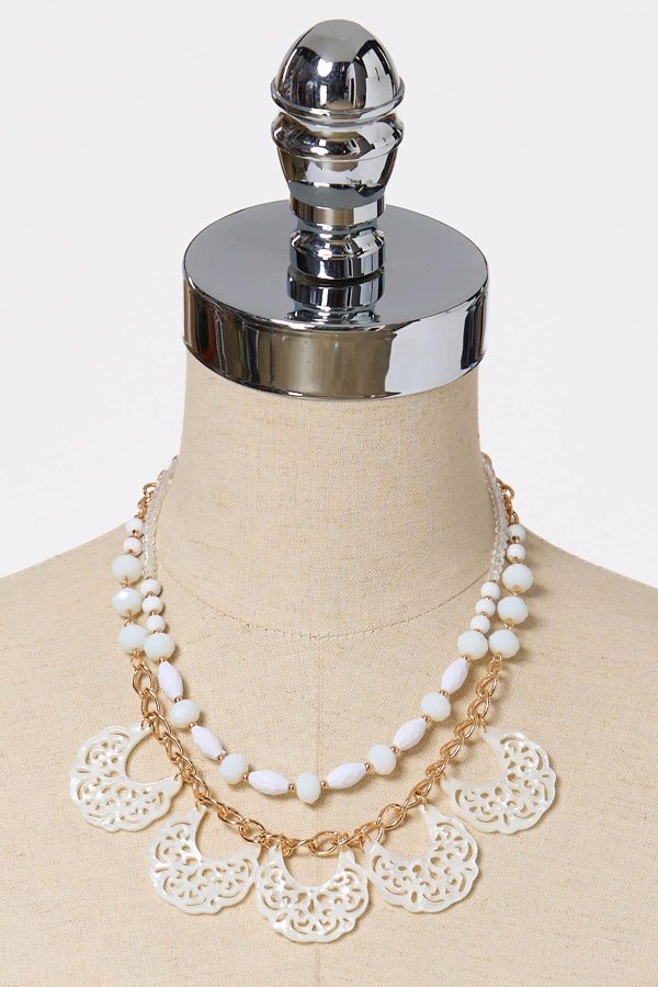 White Resin Lucite Short Necklace Set - Image 2